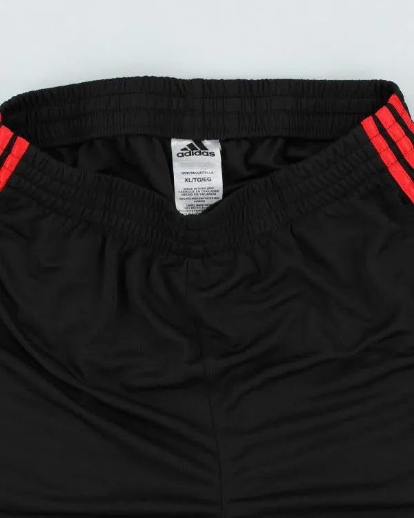 Adidas Lightweight Basketball Shorts - W30 L8