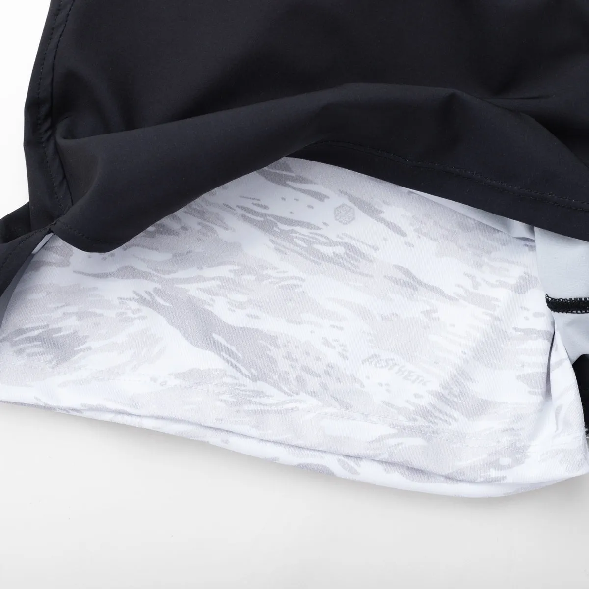 Aesthetic "Clutch" 2-Layer Shorts - Alpine Camo