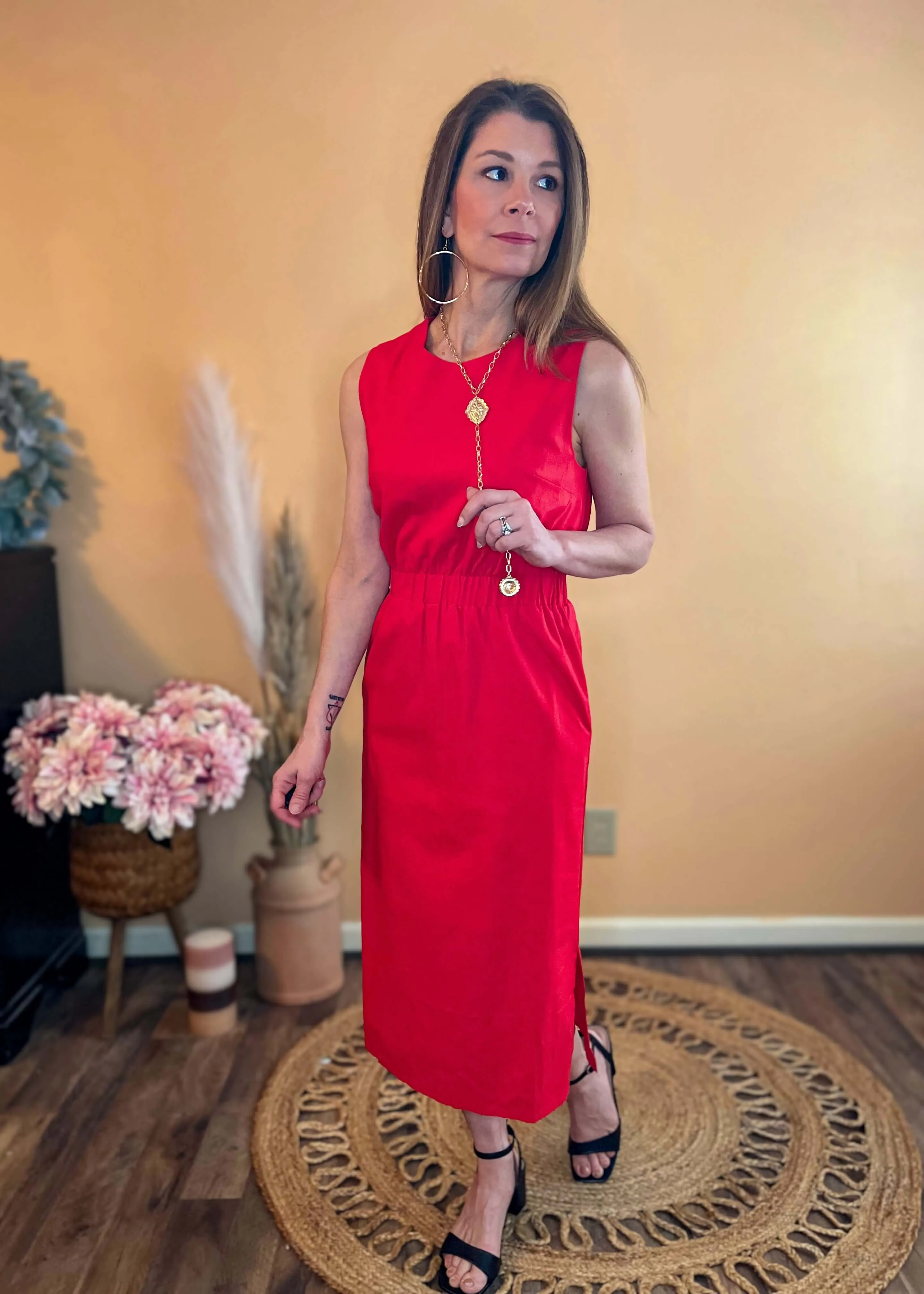 Center of Attention Midi Dress - Red