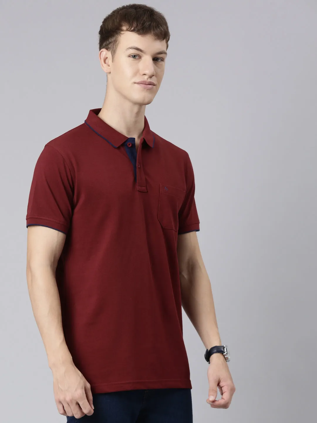 Classic Polo Men's Casual Solid Maroon Half Sleeve Slim Fit T-Shirt | TOY-NOVA-SYRAAH SF P