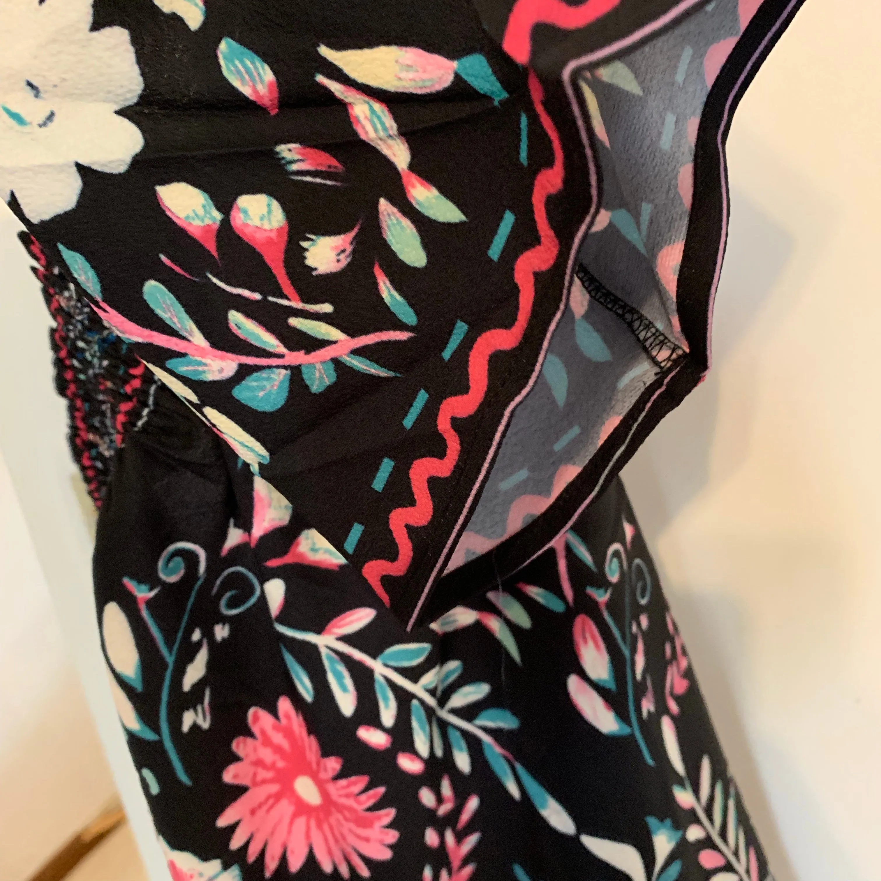 Flowy Floral Shift Top w/Invisible Straps