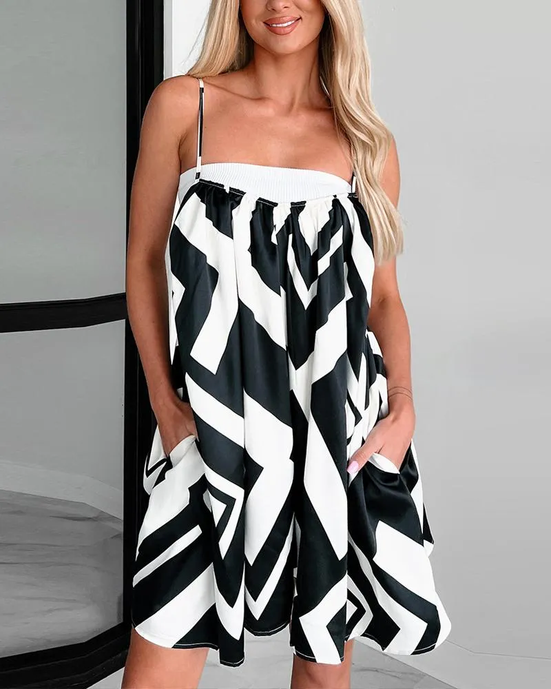 Geometric Print Spaghetti Strap Romper