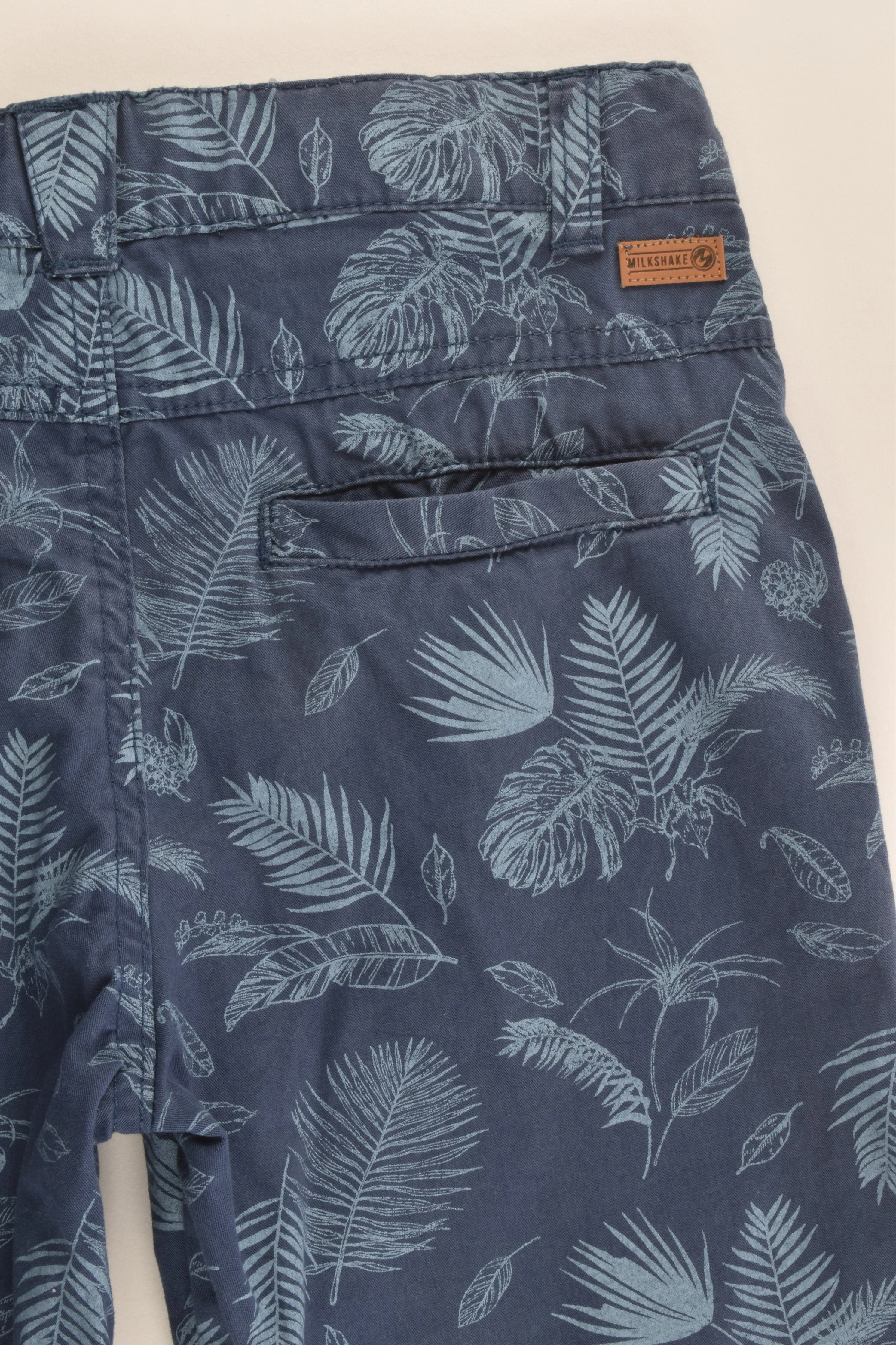 Milkshake Size 8 Leaves Lightweight Shorts