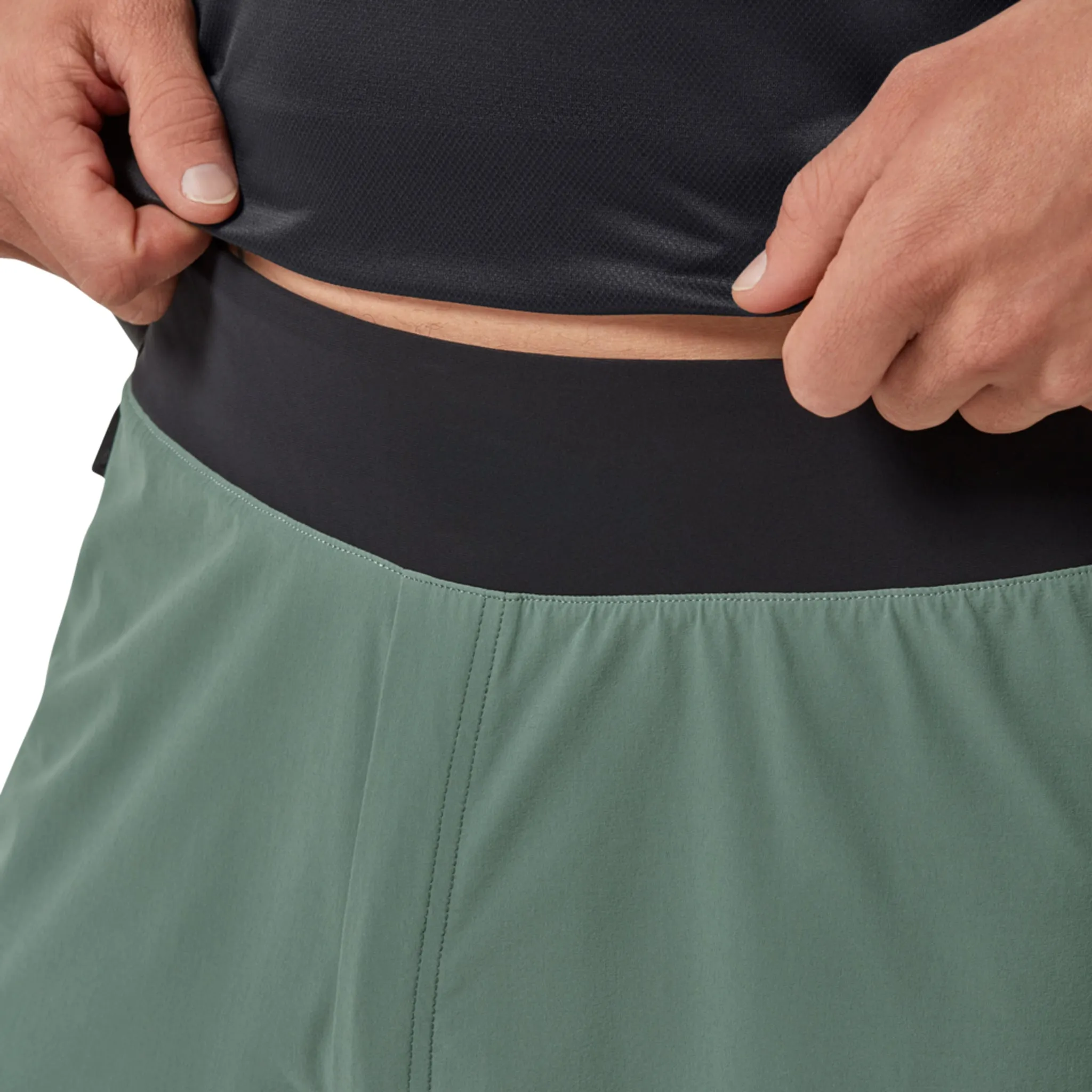 On Running Lightweight Shorts Men's Olive