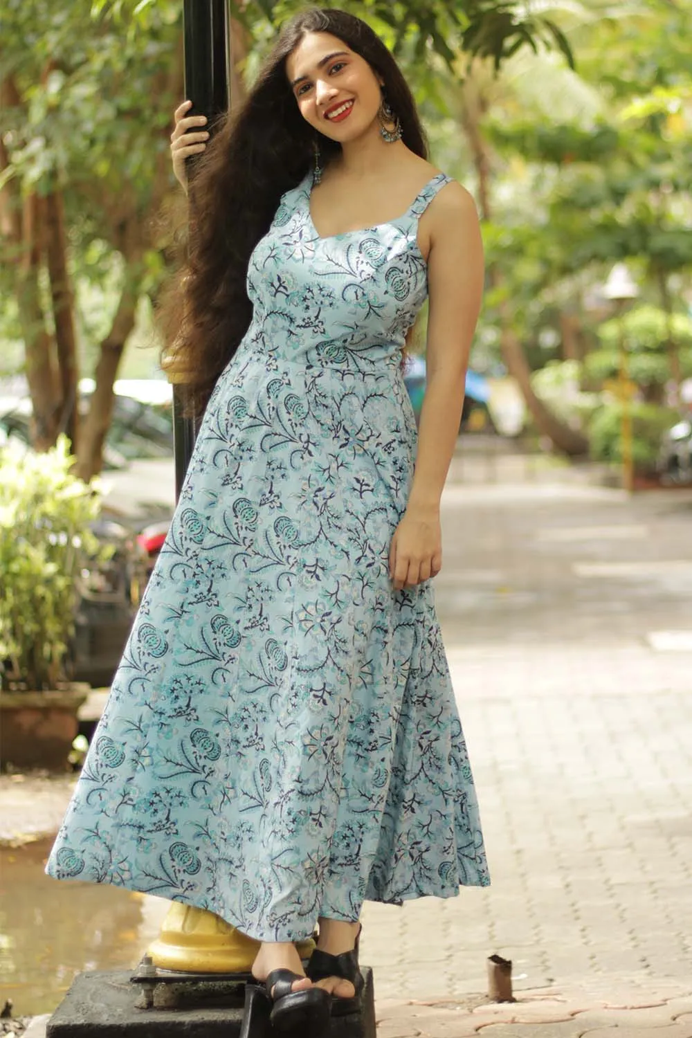 Tarangini | Long  Kali Dress | Blue Sanganeri