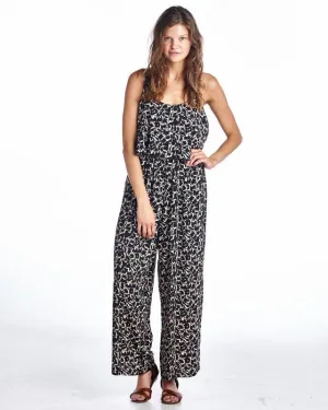 Women's Sleeveless Jumpsuit with Ruffles and Elastic Waistline